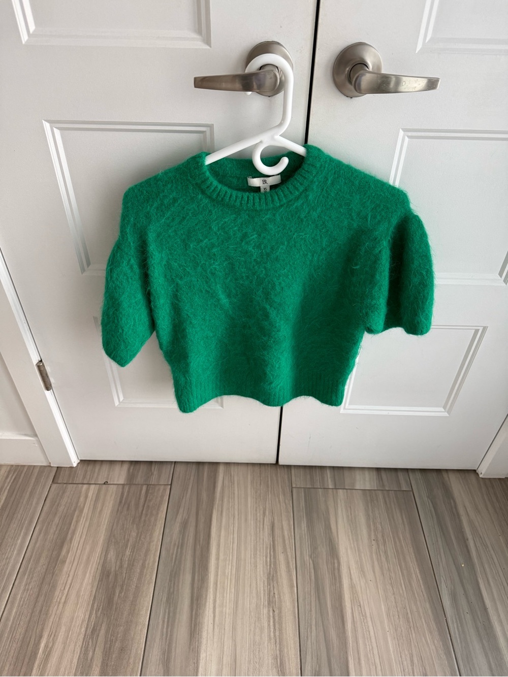 Banana Republic Emerald Green Fuzzy Short-Sleeve Crew Sweater